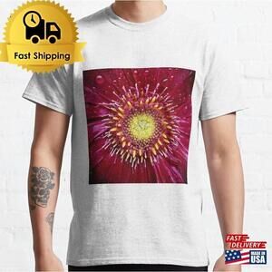 Macro Magnifique Classic T-Shirt 2 Sided